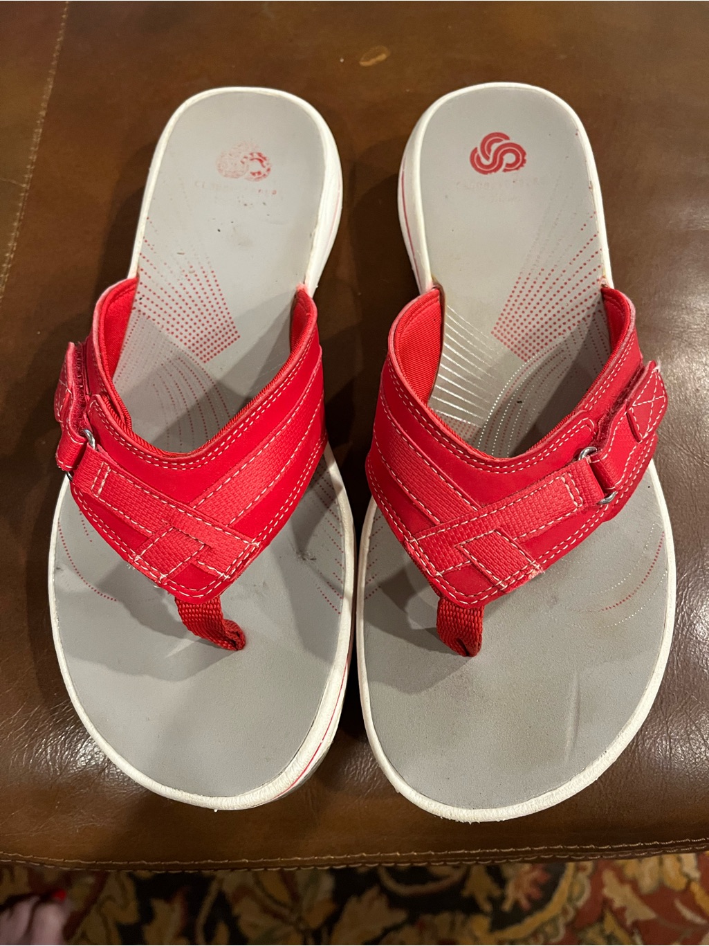 Clarks Bright Pink Women's Thong Sandals With Gray Footbed